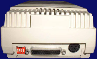 Commodore A590 - Gehäuse, Rückseite