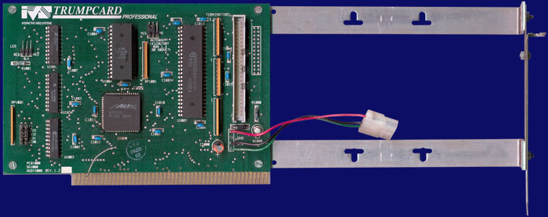 Interactive Video Systems Trumpcard Professional 2000 - Rev. 1.2 mit Halterung, Vorderseite
