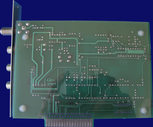 Creative Microsystems V-I 2000 - mit RF-Ausgang, Rückseite