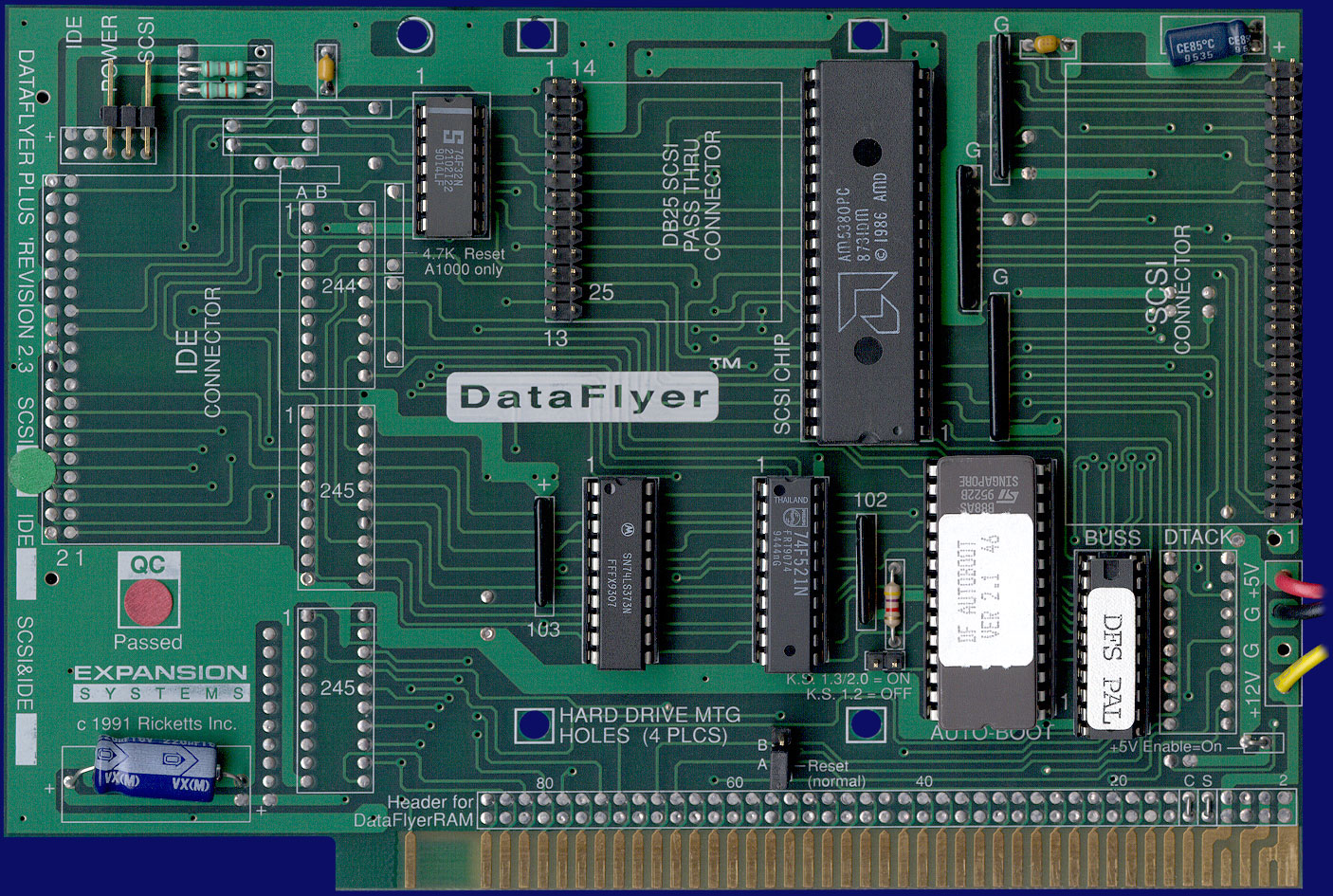 Expansion Systems DataFlyer Plus - SCSI version, front side