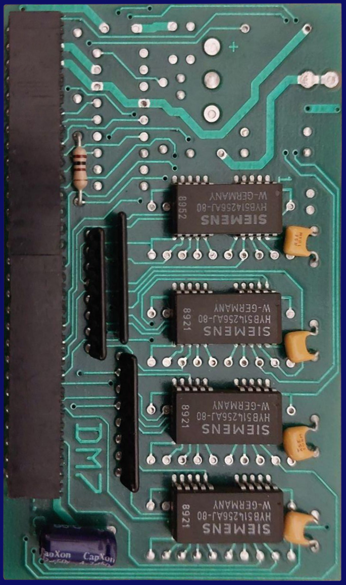 ESI DM7 512K Expansion - Vorderseite