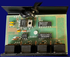 Flesch und H&ouml;rnemann Computer Amigos MIDI - Case opened, top side