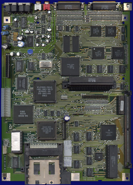 Commodore CDTV II - motherboard, front side